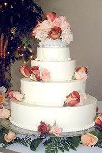 Current Wedding Cake 02