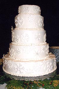 Current Wedding Cake 04
